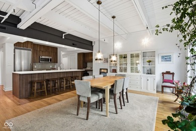 Enjoy stunning city views from this 5th-floor condo in the