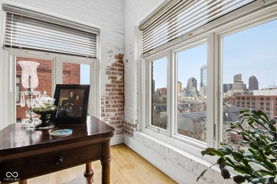 Enjoy stunning city views from this 5th-floor condo in the
