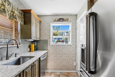 Enjoy one-level living in this beautiful Sayville Ranch - photo 24