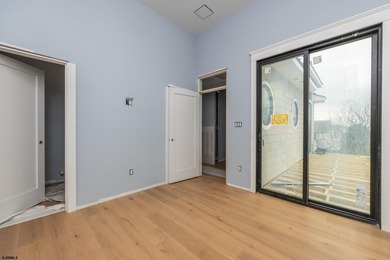 New oceanfront construction featuring 5 bedrooms and 5.5 baths - photo 9