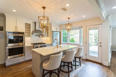Located In The Exclusive Section of East Rockaway in the - photo 8