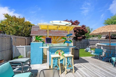 Enjoy one-level living in this beautiful Sayville Ranch - photo 42