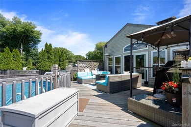 Enjoy one-level living in this beautiful Sayville Ranch - photo 45