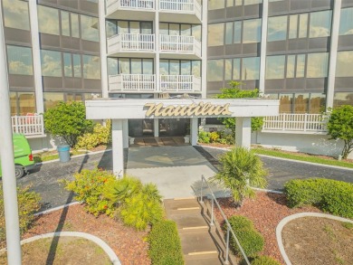 Welcome to your oceanfront oasis, where every sunrise is - photo 4