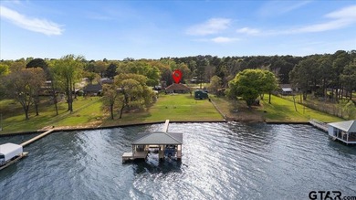 Lake Palestine Home For Sale in Chandler Texas