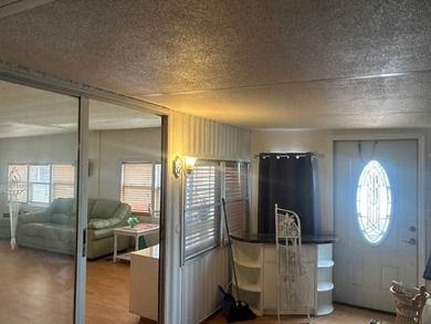 Large open floor plan with Screen room and Florida room. Two - photo 8