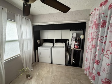 Renovated 1 bedroom 1 1/2 baths condo in Boca Raton can be - photo 12