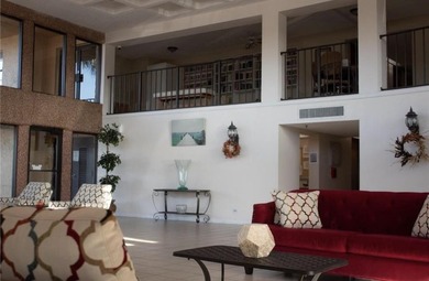 Renovated 1 bedroom 1 1/2 baths condo in Boca Raton can be - photo 16