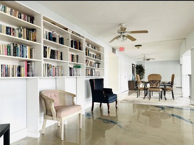 Renovated 1 bedroom 1 1/2 baths condo in Boca Raton can be - photo 18