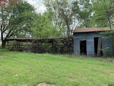 Beautiful 5.833 acres between North Hopkins Elementary and 154 - photo 2