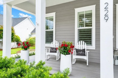Welcome to a refined retreat where timeless elegance meets - photo 3