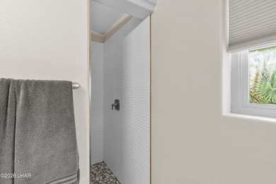 Experience a residence where exceptional maintenance meets - photo 25