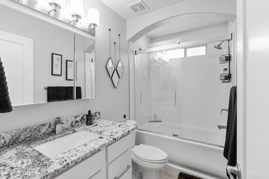 Experience a residence where exceptional maintenance meets - photo 32