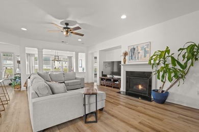 Experience the perfect blend of modern comfort and tranquil - photo 7