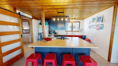 TIMLESS LAKE CHARM WITH ENDLESS POSSIBILITIES. - photo 12