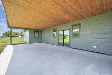 NEW PRICE - SAME GREAT HOME! A recent price improvement means a - photo 14