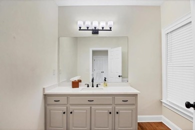 Executive 4-sided Brick Traditional With Master On Main and Full - photo 7