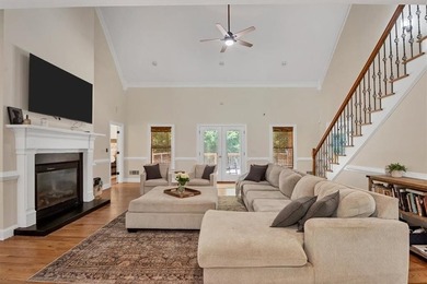 Executive 4-sided Brick Traditional With Master On Main and Full - photo 8