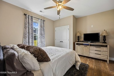 SHOWING LIKE A MODEL HOME, this exceptional custom-built - photo 30