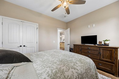 SHOWING LIKE A MODEL HOME, this exceptional custom-built - photo 34