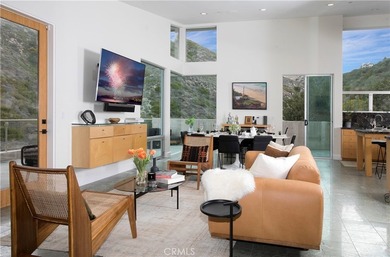 Available June 26 th 2027 Welcome to 533 Temple Hills drive - - photo 8