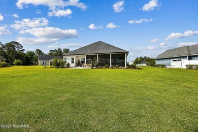 SHOWING LIKE A MODEL HOME, this exceptional custom-built - photo 44