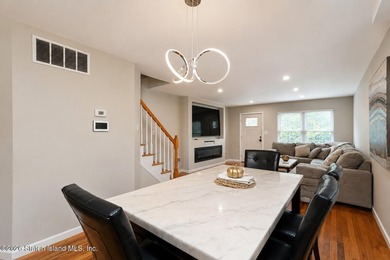Welcome to 285 Lockman Avenue, a spacious and beautifully - photo 4
