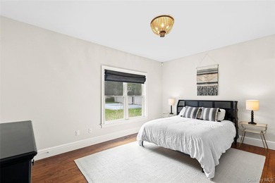 Welcome to the epitome of elegance and comfort at 3470 N Bayview - photo 9