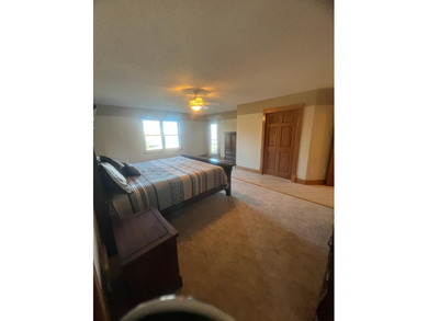Discover lakefront living at its finest! This spacious - photo 4