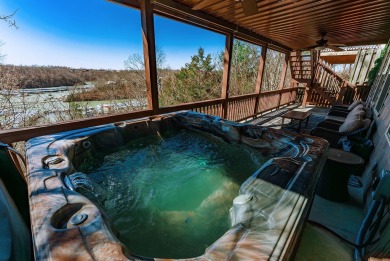 Lake Home For Sale in Somerset, Kentucky