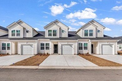 Turnkey Pond-View Townhome in Victory Point | STR-Approved | 3BR - photo 3