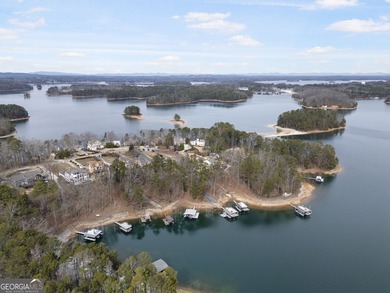 Experience lakefront living with this beautifully renovated home - photo 6