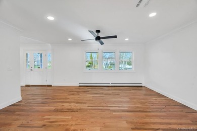 New energy efficient home, 6 bedrooms with 10 ft ceilings in - photo 5