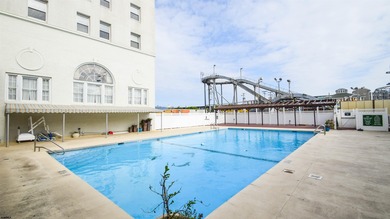 Updated one-bedroom condominium located in the iconic Flanders