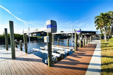 Rare Triple Gulf Access Lot with Seawall, Dock & Lift - Ready to - photo 12