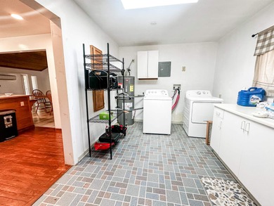 Welcome to this spacious 1,984 sq. ft. home offering comfort - photo 13