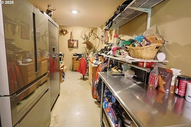 2+ acres of private country living with well and septic. Large - photo 15