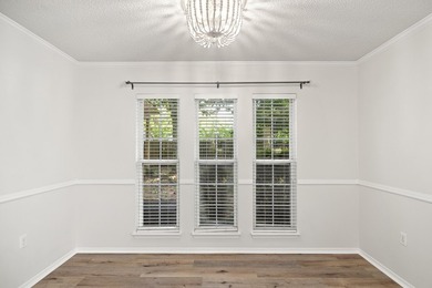 Welcome to this beautiful 4BR/3BA home tucked away on a quiet - photo 16