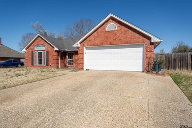 Lake Tyler Home For Sale in Whitehouse Texas