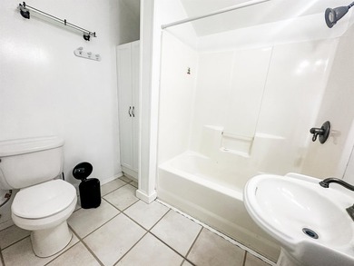 Welcome to this spacious 1,984 sq. ft. home offering comfort - photo 23