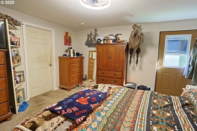 2+ acres of private country living with well and septic. Large - photo 26