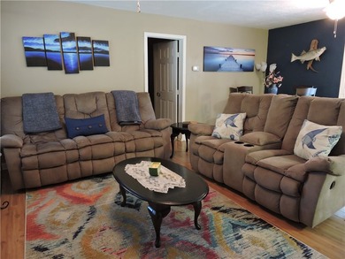 A must-see for those looking for a Move-In Ready, Updated, SOLD - photo 9