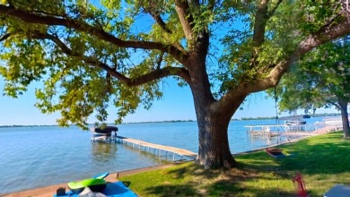 TIMLESS LAKE CHARM WITH ENDLESS POSSIBILITIES. - photo 6