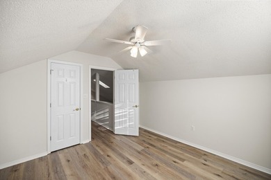 Welcome to this beautiful 4BR/3BA home tucked away on a quiet - photo 34