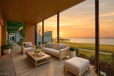 Caloosahatchee River Condo For Sale in Fort Myers Florida