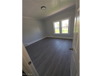 Prime opportunity to add this renovated 5-unit asset to your - photo 2