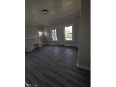 Prime opportunity to add this renovated 5-unit asset to your - photo 3