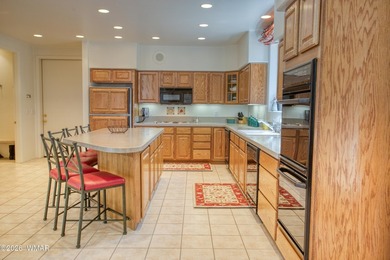 PINETOP COUNTRY CLUB | AN ARCHITECTURAL MASTERPIECE AMONG THE - photo 16