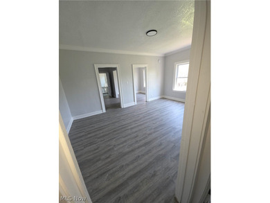 Prime opportunity to add this renovated 5-unit asset to your - photo 7