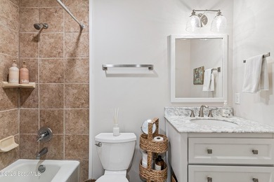 Updated townhome-style condo in Ocean Walk, one of Saint Simons - photo 18